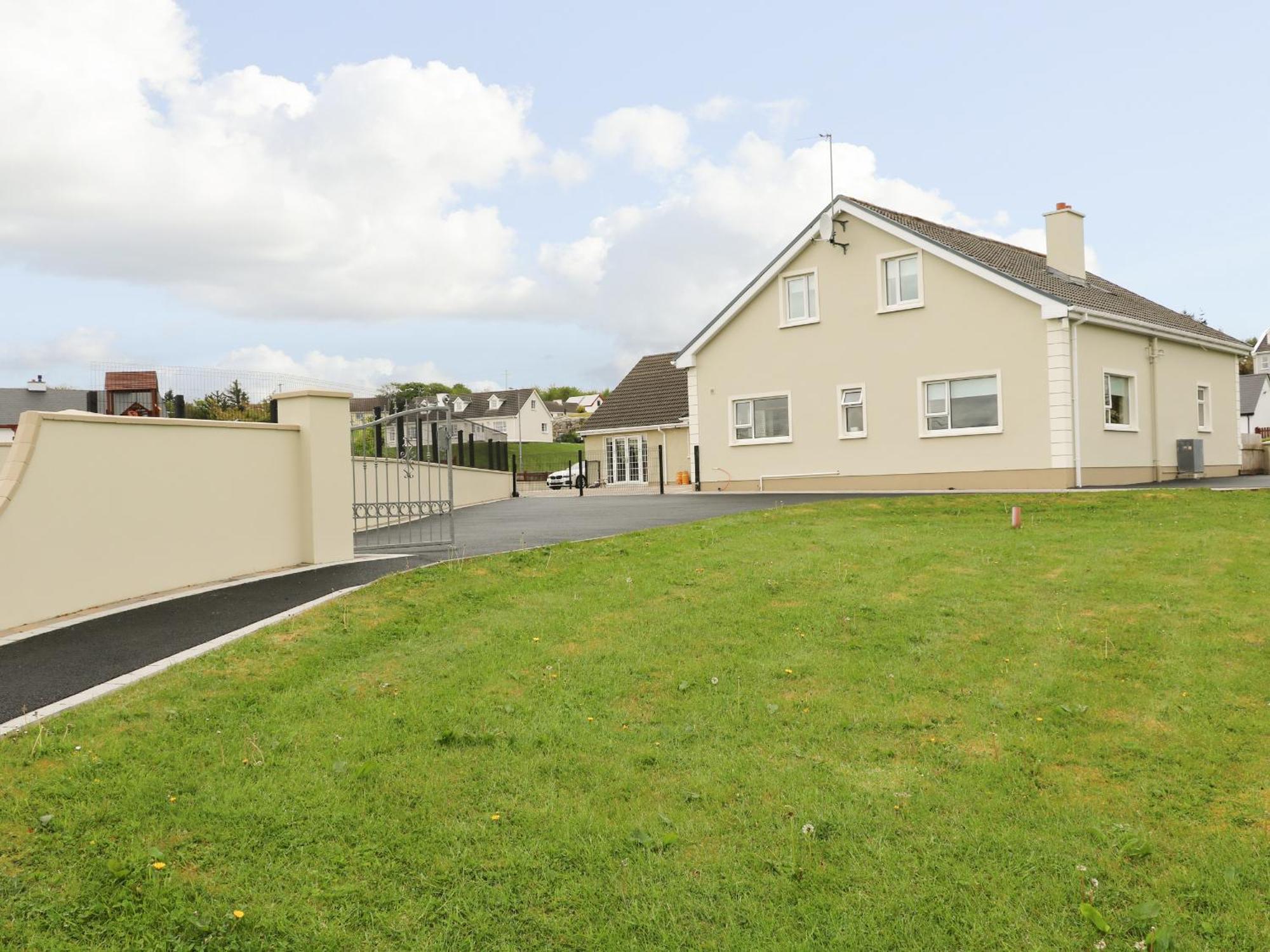 Loughanure Lake View Annagry Exterior photo